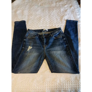 Kensie Distressed  Knockout Skinny Mid rise Stretch Jeans Size 2/26